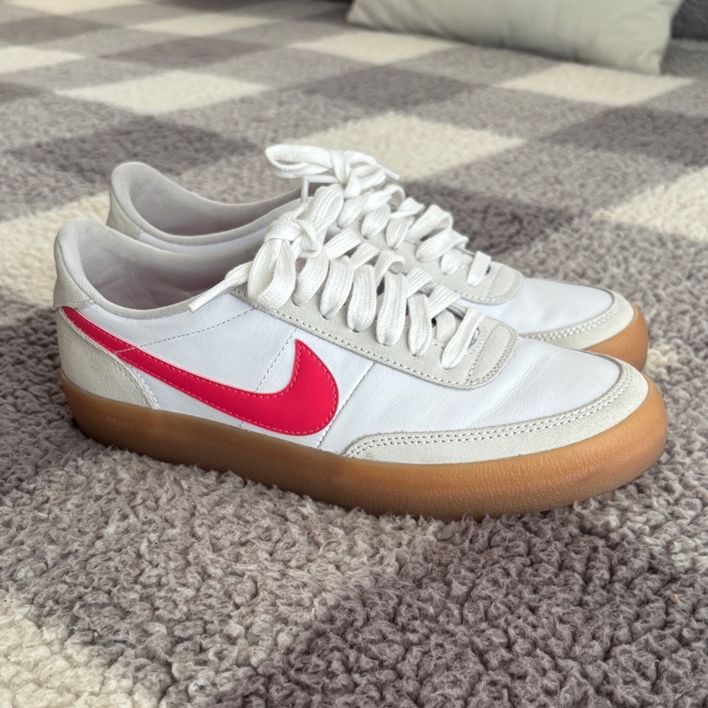 Nike White and Pink Low-Top Sneakers